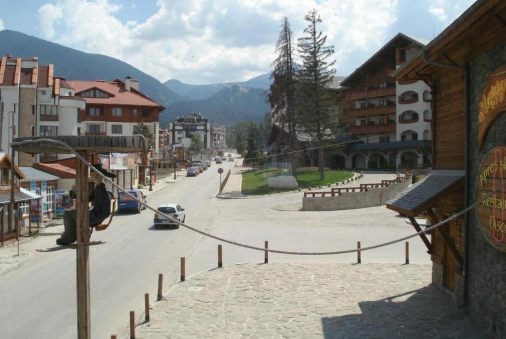 Granat Gondola Lift Apartments Bansko Ngoại thất bức ảnh