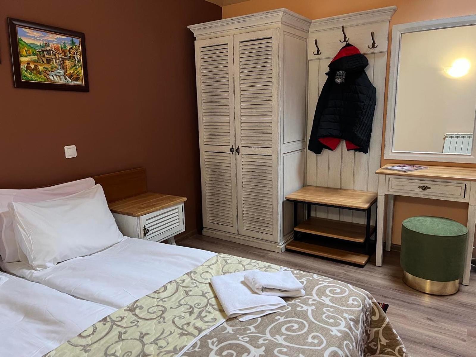 Granat Gondola Lift Apartments Bansko Ngoại thất bức ảnh